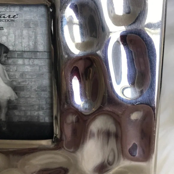 Picture Frame Silver Tone 6.5 x 6.5 Pebble Effect Modern Accent Piece Home Decor - Picture 4 of 4